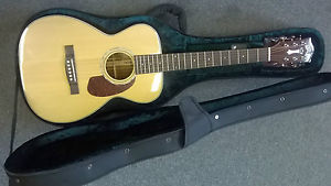 Guild M-140E electro acoustic guitar, all solid woods, concert body,+ hardcase
