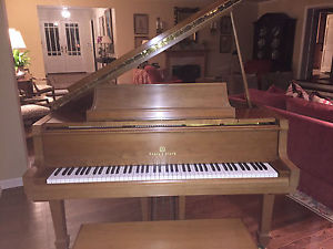 Story & Clark Baby Grand Piano - Walnut Satin Beautiful Condition