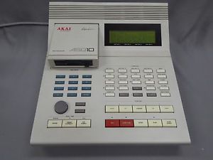 Akai ASQ-10 MIDI Sequencer (brains of Akai MPC60)