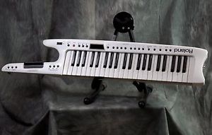 Roland AXSynth Keyboard Synthesi