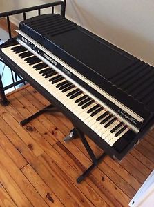 Rhodes Piano Mk 2 73 Stage Complete, Serviced