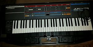 Vintage Roland Juno-106 Synthesizer - awesome!