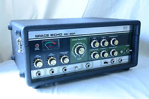 Roland RE-201 Space Echo Vintage Tape-Echo machine professional overhauled
