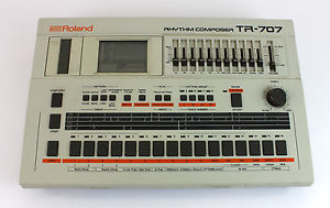 Roland TR-707 Rhythm Composer Drum Machine TR707