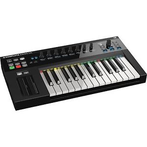 Native Instruments KOMPLETE KONTROL S25 25-Key Controller for KOMPLETE
