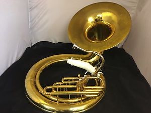 CONN 20K USA Sousa/Sousaphone 26" Bell. w/New Case 1989