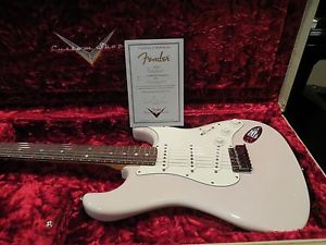 Fender Custom Shop Custom Deluxe Stratocaster White Blonde 2013 Collection NOS