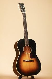 GIBSON LG-1 1952 NAT w/hard case Free shipping Guitar Bass from Japan #R1606