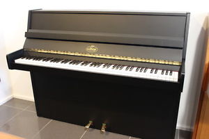 May Klavier, vom Klavierbaumeister, schwarz matt