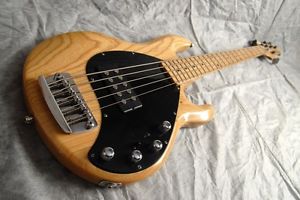 Ernie Ball Music Man Stingray 5 V USA 1992 worldwide shipping