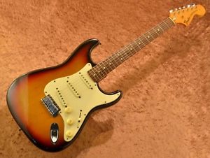 Fender USA Stratocaster 1972 Brown w/hard case F/S Guitar Bass from Japan #E1154