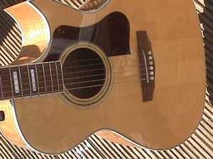 USA GUILD F47 MC WITH D/TAR ELECTRO ACOUSTIC GUITAR £2200 ELSEWHERE AMERICA MADE