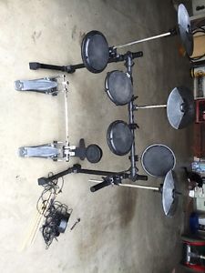 alesis dm6 electronic drums with speedcobra tama pedal