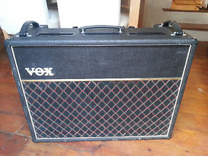 vintage 1986 vox ac30tb with flight case.