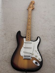 Fender Stratocaster Used  w/ Hard case FREE SHIPPING