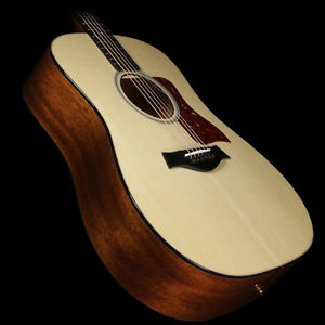 Taylor 510 Dreadnought Acoustic 