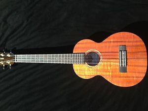 Semi-Custom Kamaka Longneck Tenor Ukulele / Ukulelefriend.com - offers welcome!