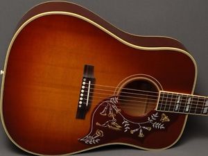 Gibson Hummingbird Vintage Cherry Sunburst