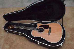 Zager CUSTOM Easy Play ZAD80CE Acoustic Electric Guitar. - Like New! NOT Martin