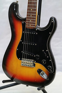 Fender 78 Stratocaster Used  w/ Gigbag FREE SHIPPING