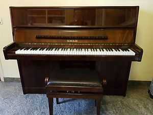 Pianoforte da parete Sholze