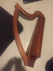 Rare Lynne Lewandowski 31 String Wire Strung Harp Silver And Brass Strings