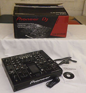 Pioneer DJM-2000NXS  Nexus 4 Channel DJ Mixer ONLY USED ONCE! MINT CONDITION!