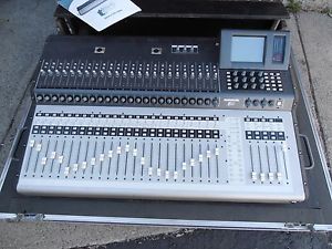 MACKIE TT24 Digital Sound Board Mixer With UFX II Expansion Card