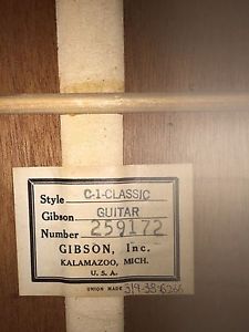 1966 Gibson C-1 Classical Guitar with case, USA
