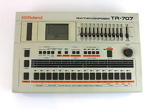 Roland TR-707 Rhythm Composer Drum Machine TR707