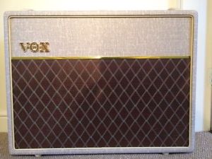 Vintage Fawn Vox AC30 HW2 With Dust Cover & Top Boost Pedal