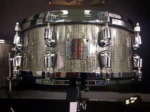 Yamaha 14x5.5" Embossed Silver Maple Custom Absolute Nouveau Snare Drum! RARE!