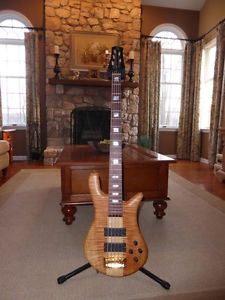Spector Euro 5LX Bass Guitar Figured Natural Maple Mint - Priced to Sell