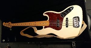 GampL L2000 Rustic Electric Bass