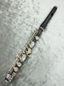 USED ​​Made in Japan YAMAHA YPC-62 Piccolo Free shipping