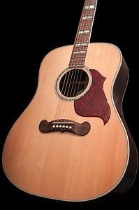 Gibson Songwriter Deluxe Studio Acoustic / Electric Guitar w/ hard case