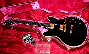Gibson 335 Esartist Ebony Black 