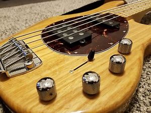 Musicman Sterling 4HS + Case