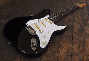 Fender Stratocaster E-gitarre Mit Kostenloser Konzert-tasche 1988 - 1989