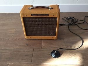 Fender Eric Clapton Vibro Champ 5W Amplifier w/ foot switch & cover, new tubes!!