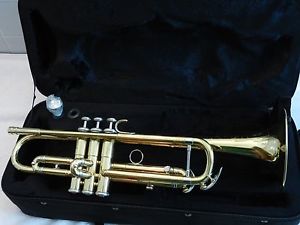 1959 Vintage Holton USA Model 45 Pro Trumpet / Great Player /Very Nice Condition