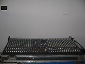 Allen & Heath GL2000 Mixer 32 canali + flight case