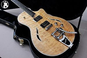 ✯PRISTINE✯ TAYLOR T3B Bigsby Semi Hollow Body ✯Natural AAA+ Quilt + Ebony ✯2009✯