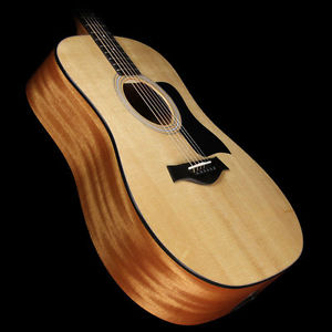 Taylor 110e Dreadnought Acoustic/Electric Guitar Natural