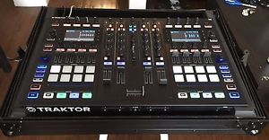 Traktor Kontrol S8 with Decksaver and Odyssey flight case