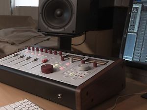 Rupert Neve Designs 5060 Centerpiece - 24x2 Desktop Mixer | Pro Audio LA
