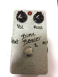 BJFE Bone Bender 2 guitar effects pedal