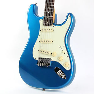 2005 Fender 12-String Stratocaster Lake Placid Blue CIJ W/ Case Ex Condition!