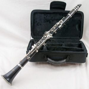 Buffet Crampon E11 Wood Bb Clarinet, Excellent Cond+New Pads,Case + R13 Barrel!