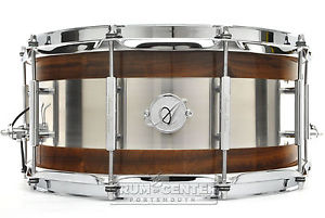 Acoutin Ply Queensland Walnut/Brushed Stainless Steel Snare Drum 14x6.5